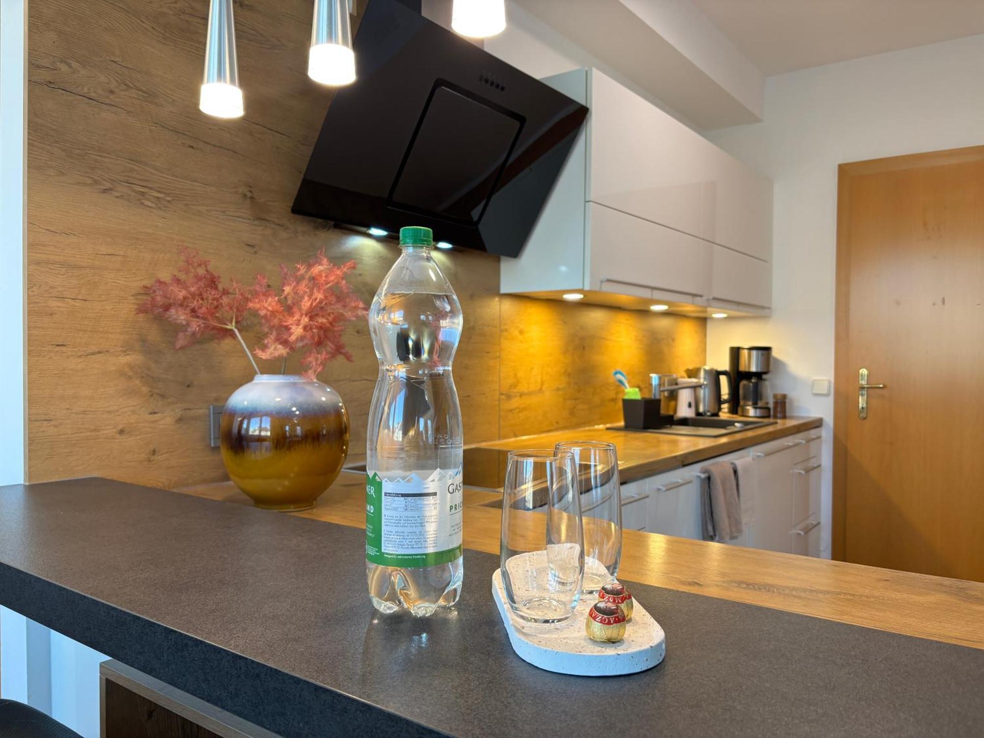 Apartment Klagenfurt Center With Free Parking - Ring41 Klagenfurt am Woerthersee Eksteriør bilde